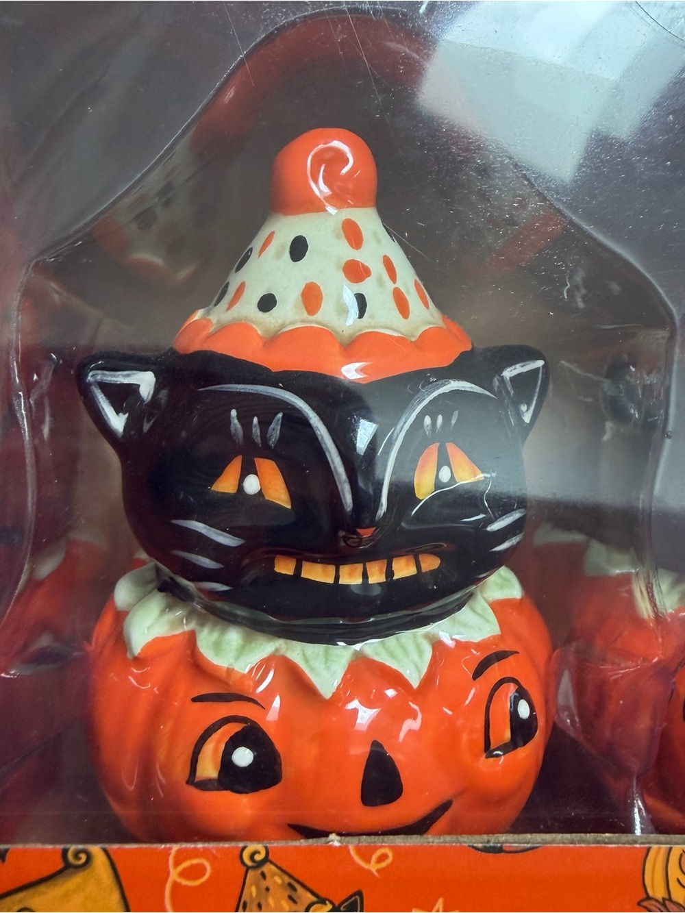 Johanna Parker Halloween Cat & Pumpkin Salt and Pepper Shaker Set - Orange NEW - Picture 2 of 6